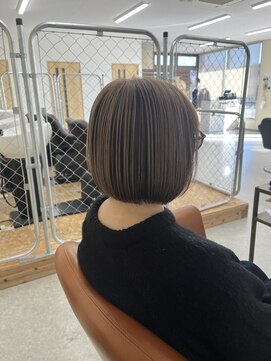 ルーチェ(Luce) 透け感アンブレラボブ