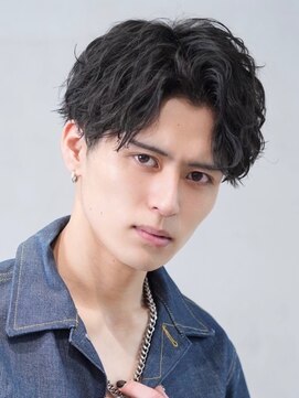 フィフスパーク(fifth PARK) 渋谷波巻きパーマ束感ツイストスパイラル無造作メンズパーマ色気