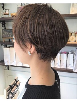 ルーチェココ(Lu'ce coco) シンプルマッシュショート