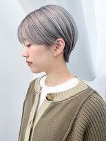 アルバム 銀座(ALBUM GINZA) フェザーショートホワイトブロンド似合わせカット_ba540632