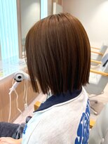 アビエブラン 若江岩田(abije blanc) 切りっぱなしボブ×艶ブラウン【若江岩田】