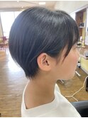 耳掛けショートボブ