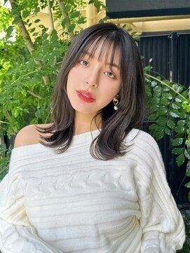 ルービック 和歌山(Rubik's) 小顔レイヤーカットグレージュワンカール