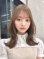 レイヤーカット　小顔