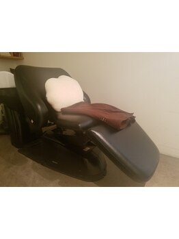 【谷町6丁目駅から徒歩2分/完全予約制】日頃のストレスや疲れを癒すヘッドスパ＊髪の土台から整える◇