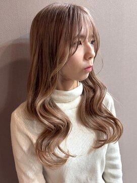 シエスタ(SIESTA) 顔周りカット ミルクティーベージュ ロングヘア 20代30代