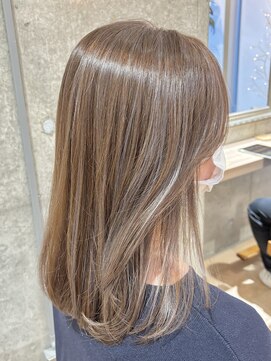 アヤラグランスパ 船橋店(AyaLA GRAN SPA) 【福田隆晃】ハイライトカラー/くすみベージュ/メルティカラー