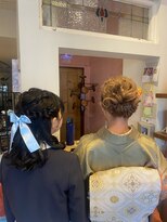 ザジ(ZAZIE)&nbsp;袴着付けとヘアセット