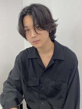 ユーフォリア 渋谷グランデ(Euphoria SHIBUYA GRANDE) ニュアンスパーマ　毛流れパーマ　センターパート　MOMO