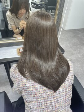 リラ(LILAC) オリーブベージュ/ブリーチなしダブルカラー/透明感カラー/20代