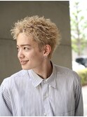 渋谷スパイキーショートブリーチWカラー刈り上げショート