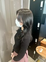 クエ(QUE) 艶ロング