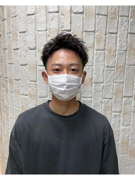 【草加/クリアーオム】アップバングパーマ