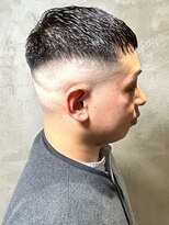 ディスイズバーバーサード(THIS IS BARBER 3rd)&nbsp;アイロンパーマ スキンフェード ベリーショート バーバーヘア