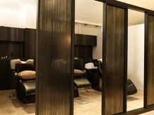 ピカイチテンジン エムスラッシュ(pikAicHi Tenjin×M.SLASH)の雰囲気(リラックス空間。airbbleでワンランク上の仕上がりに。)