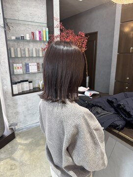 アールトゥーヘアー(art To Hair) アッシュブラウン/ボブ/外ハネ