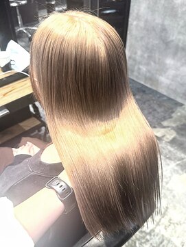 エノア 東京(ENORE) ミルクティ/ミルクティベージュ/ブリーチ/ダブルカラー