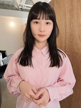 ユー(yew) ミディアムレイヤーカット/レイヤーカット/ウルフレイヤーカット