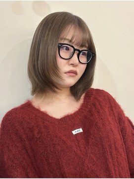 ドルセプラタ(Dulce plata) やわらかい印象のマロンベージュカラー
