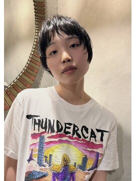 美容室 キムラ マッシュショート切りました。。。