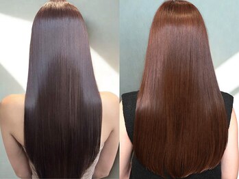 オーバーヘアー 高槻店(over hair)の写真/ダメージを抑えた縮毛矯正・酸性ストレートで、毎日が快適な“理想の艶ストレート”に。