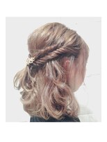 アース コアフュールボーテ 長野駅前店(EARTH coiffure beaute)&nbsp;フィッシュボーンハーフアップ