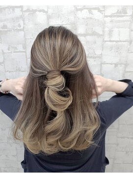 オーシャンシェリー(Ocean Sherry) バレイヤージュカラー