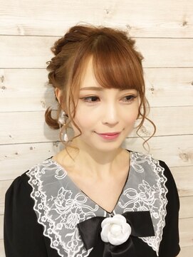ヘアメイク エンカレッジ(HAIR MAKE encourage) 外ハネツイン