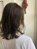 ヘアーエポック(hair epoque) シークレットハイライト 大人可愛いベージュ