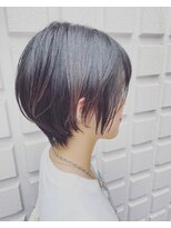 ヘアーメイク ニューヨーク 千駄木店(Hair Make NEWYORK) シルエット補正ショート