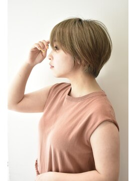 キープへアデザイン(keep hair design) シンプルショート/ハイトーンショート/明るい白髪染め【三橋】