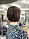 ぱっつんボブ/切りっぱなし/ハイライト