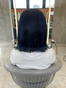 ロンドルーチェ 心斎橋(Lond luce) ダークアッシュ/ミディアムレイヤーカット［髪質改善/縮毛矯正］