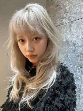 天神美容室 [天神/ブリーチ/ダブルカラー/髪質改善/ミルクティー/学割U24]