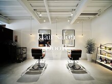 ヘアサロン ドア(Hairsalon DooR)の雰囲気（こだわったインテリアで非日常感を演出します）