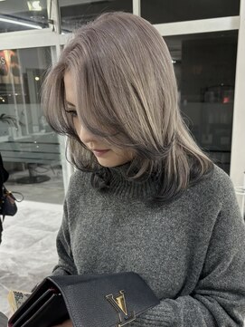 ウル 岡山駅店(ULu.) Silver × Black