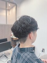 ニーラ バイ ニライカナイ 八幡宿店(Neela By Nirai Kanai)&nbsp;メンズ/ナチュラルパーマ/マッシュパーマ/アッシュブラック/前髪