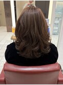 白髪ぼかしハイライト×透明感たっぷりベージュカラー