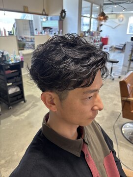 リリー(Lily) 大人フェザーパーマ