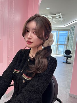 ボタン ハカタ(VOTAN hakata) 【柿本真優】顔周りカット/前髪なし/センターパート/レイヤー