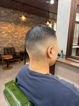 オールマンバーバーショップ 流山おおたかの森(Allman Barbershop) 波巻きツイストスパイラル/流山おおたかの森