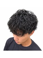 ホワイト(WHITE)&nbsp;シャドウパーマ