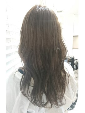 ギフト リビング(Gift Living) オリーブカラー/ウェーブロング