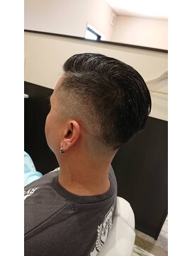メンズヘアーサロンオーザ フェードカット