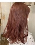 ピンクベージュ