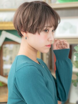 カバーヘア ブリス 大宮西口(COVER HAIR bliss) 大人かっこいい小顔くせ毛風刈り上げショートc5大宮20代30代40代