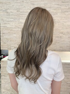 ウェーブス 大宮門街店(wave's) グレージュwave's大宮門街根岸