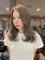 ダブルカラー＊無造作ヘア＊シルバーベージュ【ZinaCENTRAL】
