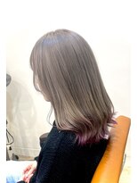 ギフト 甲府店(gyfu&)&nbsp;ブリーチオンカラープラス毛先デザインカラー♪