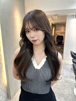 前髪あり韓国美髪エアリーロングピンクブラウン切りっぱなしボブ